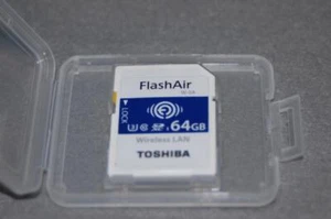 Carte mémoire Toshiba Flash Air W-04 64 Go sans fil LAN SDXC classe10 SDXC64 Go - Photo 1/6