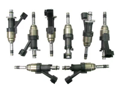 Set of 8 BRAND NEW OEM Fuel Injectors Chevy, GMC 6.2L  2014-22 12668393 - Image 1 of 4