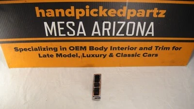 INTERRUPTOR VENTANA LH MONTAJE CONSOLA CENTRAL MERCEDES-BENZ 450 SEL Foto 1 de 4