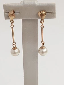 9ct Yellow Gold Simulated Pearl Dangle Drop Earrings Gift Boxed 0.87g Occasion - Picture 1 of 10