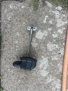 2004 Maserati Quatroporte. Right Hand Front Door Stop. - Picture 1 of 2