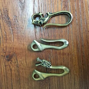 EDC Brass Solid U Design Hook Keychain Tool Collectable Vintage Golden Clip - Picture 1 of 10