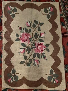 Finished Needlepoint Floral Rug Wall Hanging 36” X 25” Vintage Handmade - Picture 1 of 8