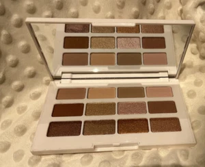 Genuine LAURA GELLER Cinnamon & Spice Multi-Finish Eye Shadow Palette, 12 Shades - Picture 1 of 4