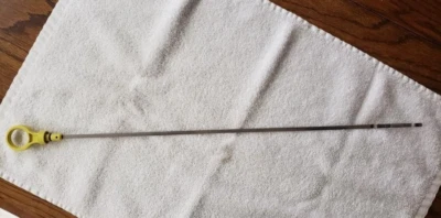 NISSAN SENTRA ENGINE OIL DIPSTICK For 2000-2006 1.8L 11140-8U300 NEW - Image 1 of 4