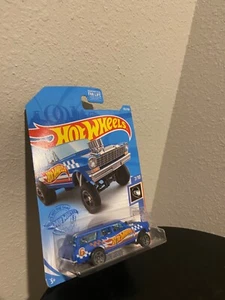 Hot Wheels 64 Nova Wagon Gasser - Foto 1 di 6