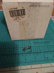 Nos Weedless Treble Hooks 1000 Hooks In Box Number 4 New - Picture 1 of 6