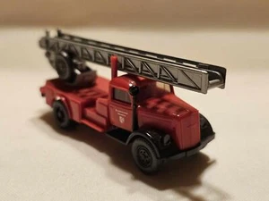 Opel Blitz Drehleiter Feuerwehr "Berufsfeuerwehr Mannheim" 1:87 H0 ohne OVP - Bild 1 von 10