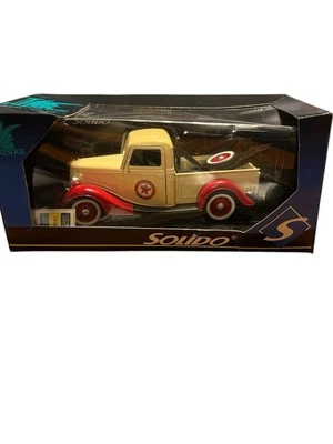 Vintage Solido Ford V8 Texaco 1936 Wrecker Tow Truck Diecast - Image 1 of 2