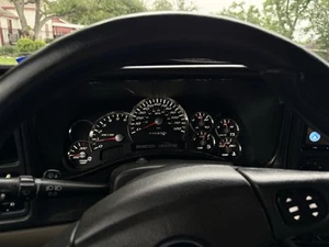 2003 2004 05 06 Chevrolet Silverado GMC Sierra 1500/ Rebuilt Cluster Speedometer - Picture 1 of 6