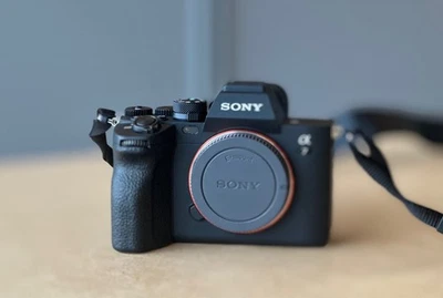 SONY A7 IV Gehäuse A7IV  (10.479Ausl.) inkl. MwSt v. Private-Fotografie.nl - Bild 1 von 4