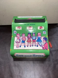 Vintage See and Spell Litho Spielzeug SPINS Wolverine Co Made In USA - Bild 1 von 6