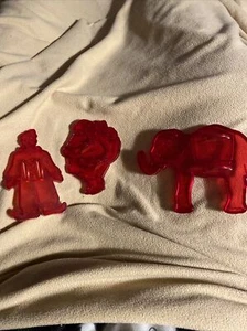 Vtg Lot 3-Cookie Cutters Circus Clown / Elephant / Santa Red HRM Crown - Picture 1 of 9