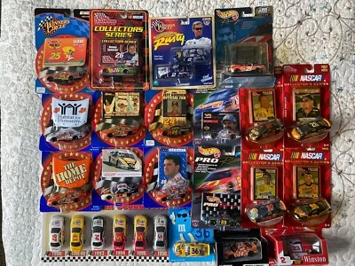 Lote de 20 Winner's Circle, Hot Wheels, Racing Champions NASCARS. 26 coches en total. Foto 1 de 4