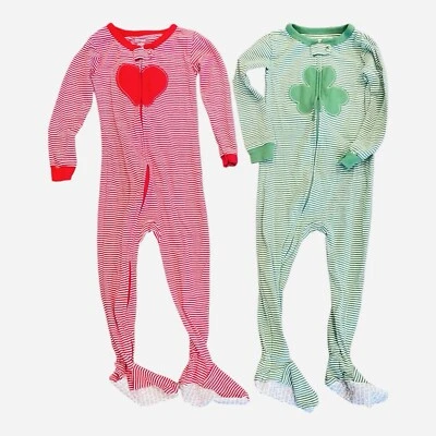 Conjunto de pijama con patas de algodón Carter's de una pieza Día de San Patricio Día de San Patricio Foto 1 de 4