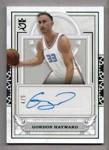 2023-24 Topps Royalty Bk Court Circular Green #CCAGHA Gordon Hayward Auto /5 - Picture 1 of 2