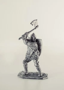 Warrior with An Ax. Tin toy soldier 54mm (1/32) - Picture 1 of 2