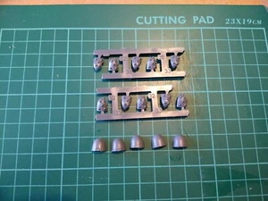 10 Space Marine Horus Heresy MK 6 Shoulder Pads (bits) - Bild 1 von 1