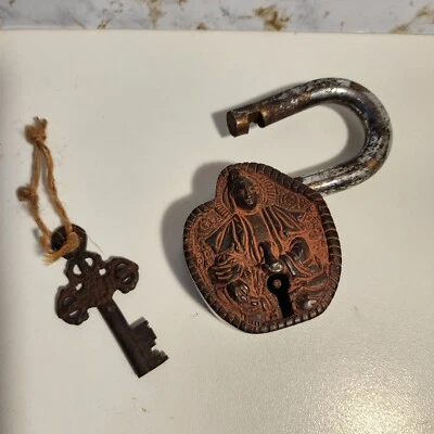 Candado deidad Tibetana Tara Estilo Victoriano Cerradura Rústica Sólida con 1 Llave Foto 1 de 4