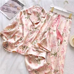 Floral Satin Pajama Set for Women - Elegant Loungewear with Pockets and Comfort - Picture 1 of 10