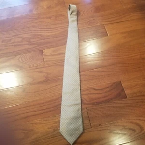 Geoffrey Beene 100% Silk Tie Champage Gold Necktie With Dots - Picture 1 of 5