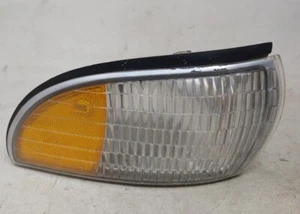 1991 - 1996 Chevrolet Caprice Right Side Light Turn Signal Cornering Lamp - Picture 1 of 6