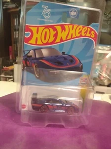 Porsche 935 Super Treasure Hunt 2023 Hot Wheels solo con estuche de plástico incluido - Imagen 1 de 10
