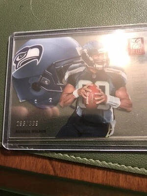 2012 Elite Hard Hats 286/399 Russell Wilson #31 Rookie - Image 1 of 4