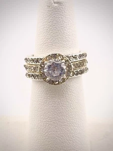 AVON CZ Ring Gold Tone 3 piece Ring Size 5 - Picture 1 of 7