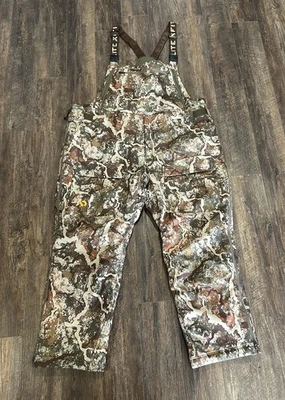 Baberos aislados First Lite Solitude 3XL Specter Foto 1 de 3