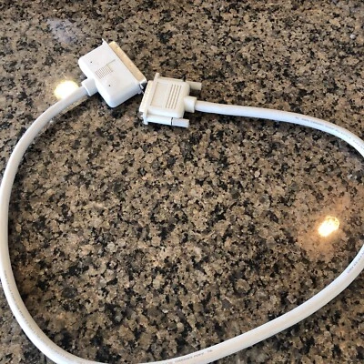 VIDEO GRAPHICS ARRAY VINTAGE Cable 36” Unbranded Untested - Image 1 of 4