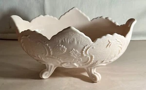 Jeannette Shell Pink Milk Glass 10 7/8" 4 Footed Lombardi Bowl - Picture 1 of 1