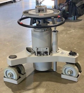 Vinten TEAL Lightweight Studio Pedestal - TV Broadcast Tripod -TYPE: 3197- LOT#3 - Picture 1 of 9