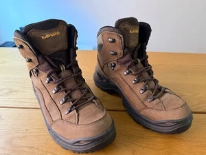 LOWA Renegade GTX - Men's GORE TEX Hiking Boot Size US 10 - Picture 1 of 7