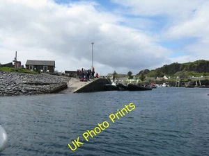Photo 6x4 Approaching Easdale Easdale\/NM7417 On the ferry from Ellenabei c2015 - Picture 1 of 1