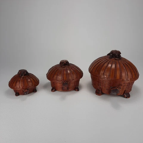 Vtg ZHE JIANG Handicrafts Chinese Wicker Woven Nesting Turtle Baskets w/ Lids Cover
