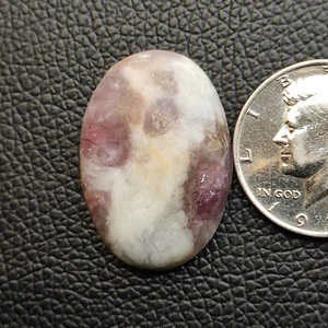 Crystal tourmaline stone natural pink tourmaline with quartz gemstone R12051 AU - Picture 1 of 5
