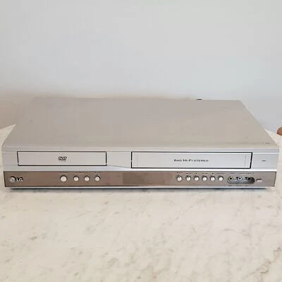 Reproductor combinado LG V271 DVD y VHS VCR 6 cabezales HiFi solo para piezas Foto 1 de 4