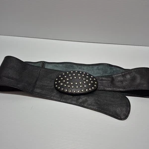 Black Wide Studded Genuine Leather Belt Size M Hook Buckle - Picture 1 of 7