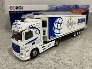 Corgi - Mercedes Benz MP4 & Fridge Trailer - Dixon - CC15804 - 1:50 - Mint/New - Picture 1 of 9