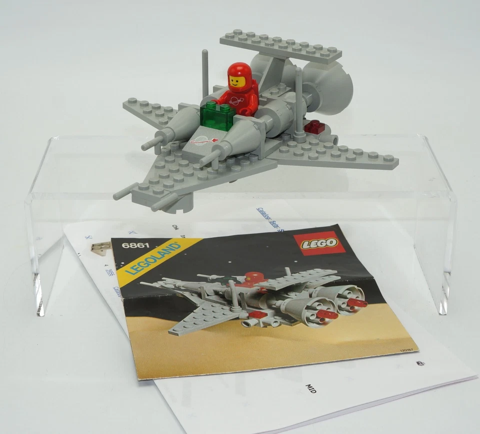 LEGO 6861 Classic Space X1 Patrol Craft Complete w/ Instructions - Vintage - Image 1 of 4