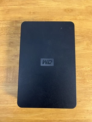 Disco duro externo de escritorio WD Elements 1,5 TB USB 2,0 3,5" WDBAAU0015HBK  Foto 1 de 3