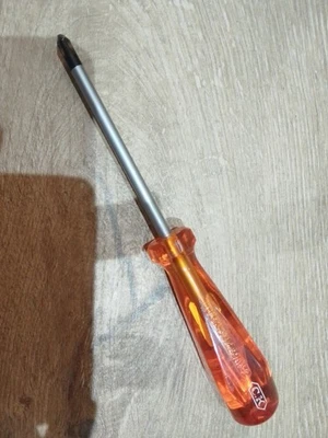C.K. WEST GERMANY POZI-SUPADRIV 2 POZIDRIVE 4" SCREWDRIVER - Image 1 of 4