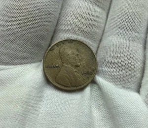 1910-S Lincoln Wheat Cent Very Fine VF Coin L299 - Picture 1 of 2