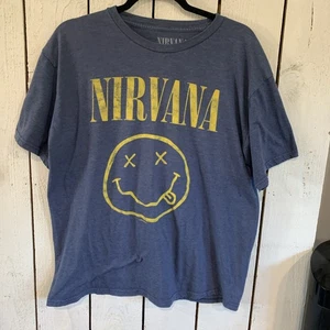 Nirvana Smiley Face Shirt Adult XL Blue Short Sleeve Rock Band Tee 2019 Mens - Picture 1 of 12