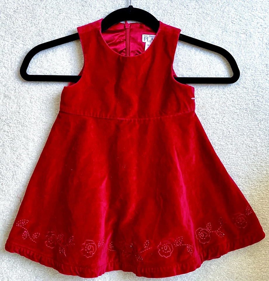 Vestido de Navidad de terciopelo rojo bordado The Children's Place para niñas pequeñas 3T Foto 1 de 4