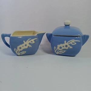 Vintage Harker Pottery Cameoware Creamer & Sugar Holder Set Blue White Flower - Picture 1 of 18
