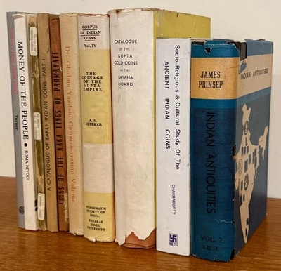 Lote de 10 referencias sobre numismática india Foto 1 de 3