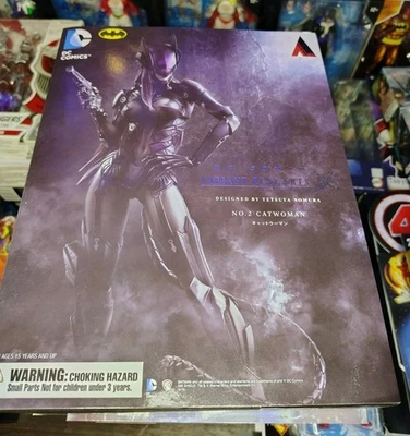 Вариант DC Comics Play Arts Kai No 2 Фигурка женщины-кошки - Изображение 1 из 2