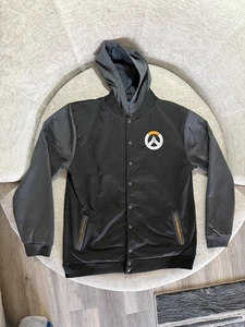 Chaqueta Overwatch Para Hombre 4XL Negra Gris Con Capucha Botón a Presión Logo Universitario de Ventisca - Imagen 1 de 11